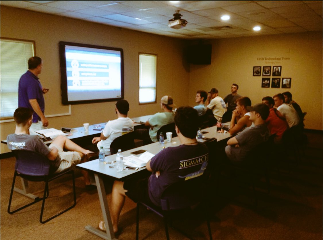 SigmaChiETX's tweet photo. Rush 365 workshop! Committed to learning the best way to promote our brotherhood to you. 
#Tamuc21 #SigmaChi #Rush365 https://t.co/1JVxvfSywD