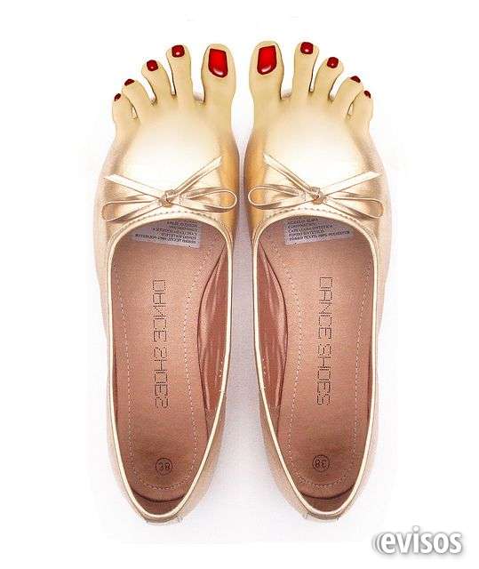 evisosMexico's tweet photo. Los zapatos de mujer mas raros que puedes imaginar https://t.co/fBITc9gj06 https://t.co/hEKgQYNQDN