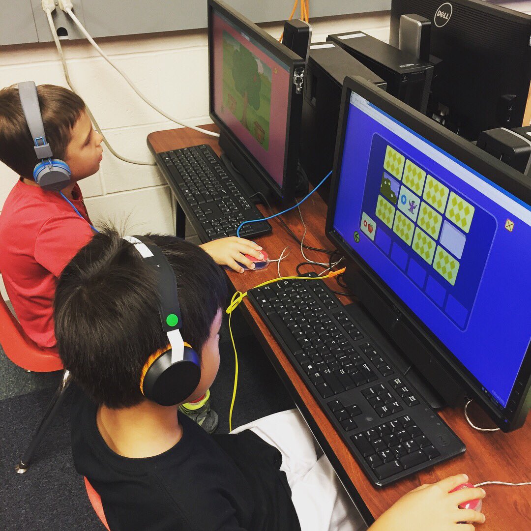 mrs_sills_class's tweet image. Today was our first visit to the computer lab! #learningwithtechnology