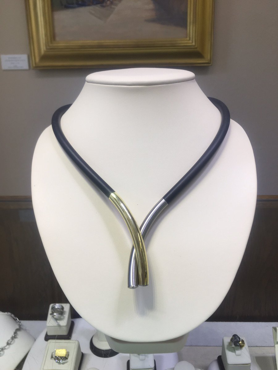 Two-Tone Magnetic #deBellaFineGems #JewelryArt #magnetic #clasp #deBellaJewelry #deBellaSantFe