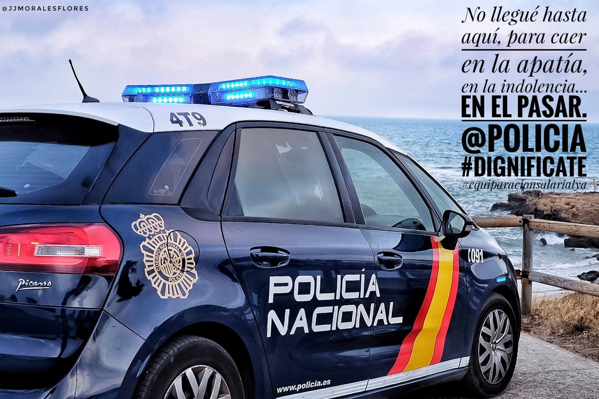 jjmoralesflores's tweet photo. No llegué hasta aquí para caer en la apatía,en la indolencia... en el pasar. @policia #dignificate #equiparacionsalarialya #justiciasalarial https://t.co/B4vom6KRSw