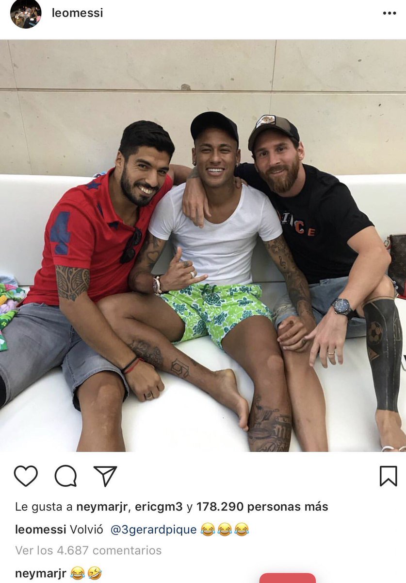 Hamsiddy's tweet photo. MSN will forever be the most connected attacking trident. Messi straight foolin right now 😂 🔵🔴 #HeReturned https://t.co/vSTMbK7hle