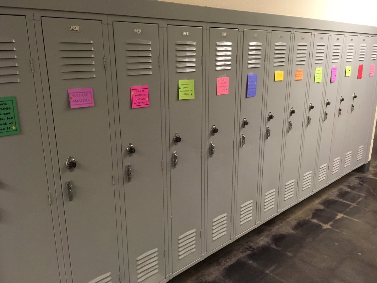 CapitalBSD's tweet photo. No premier is complete without an inspiring story. The lockers provided ours! #likeaneagle #firstdaybsd2017 @J_Renaissance https://t.co/RkX3MT0a37