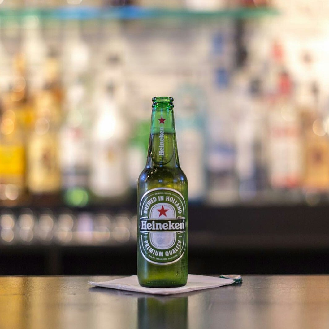 distributeur37's tweet photo. An afternoon spent in good company can't be beaten. #OpenYourCity #Heineken #Distributeur37 https://t.co/lWC5GUUlyG
