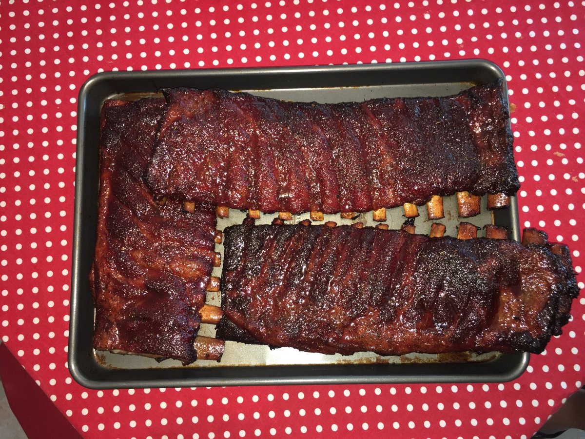 PitfacedBBQ's tweet photo. When an eclipse happens, ribs happens #PitfacedBBQ #Cookinginthedark https://t.co/nCbEQAtgnI
