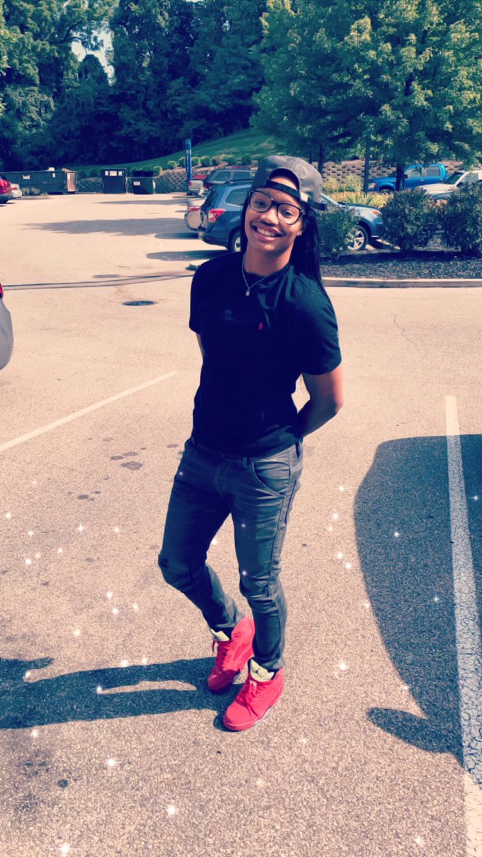Yf_ari's tweet photo. Freshie21🙏🏼✅💰. #xavierbound🤞🏽 https://t.co/kku8opmsje