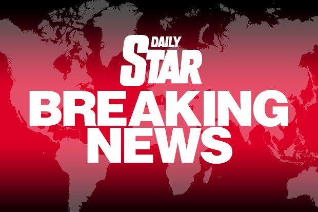 dailystar's tweet photo. BREAKING: White House on LOCKDOWN as Secret Service swoop
 https://t.co/fNWpDMWKEX https://t.co/00FtHy4Bhd
