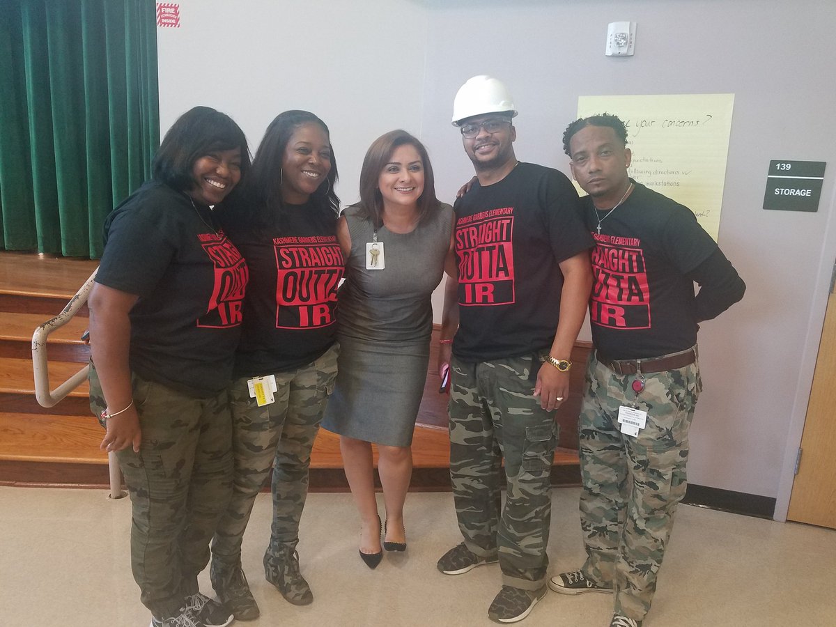 MrsGray416's tweet photo. We are Family...Different address but still family. #TeamHISD #RamProud #ChampsTraining https://t.co/sEDm0cp1FN
