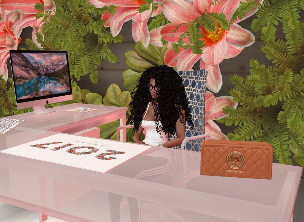 OnlineDrLeZ's tweet photo. a pretty n pink 🌷view but organizing for #summerending #imvuphotography #fallpreps☝️ https://t.co/MQScVU5T9S