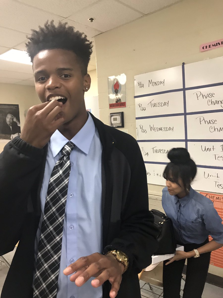 AcademyCoachHL's tweet photo. What is "bugging" Ms. Hoyal's Enviro Systems students? Learning about food supply systems sure is ant-eresting @KesslerDr #BugPuns #G2BAW https://t.co/Ut1PB4ashR