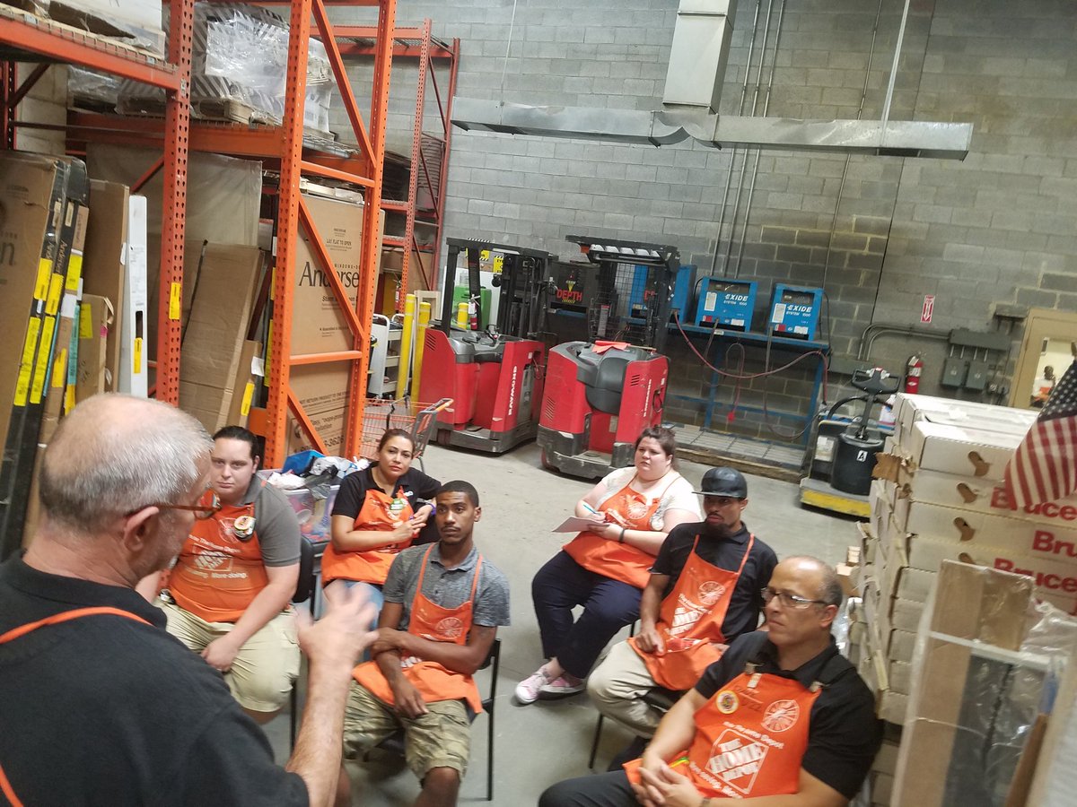 Patrick_2558's tweet photo. Services PK RSIG. @paulclymer @2558Frank @JoeZuniga1 @2558homedepot. https://t.co/hKc2orU9GS