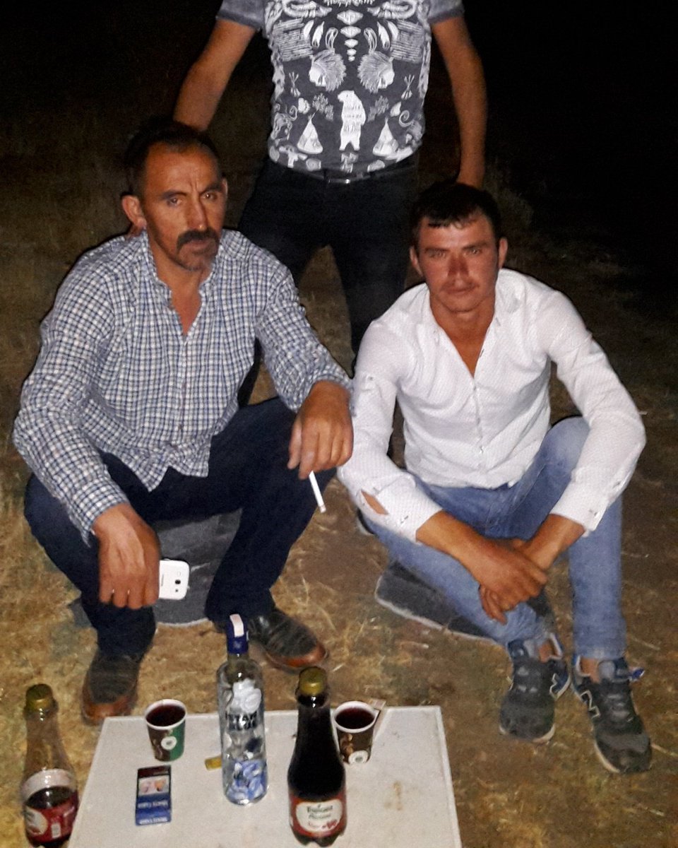 Herkes ektiğini biçiyor. Bir yaşam seçiyorsun ve seçtiğin yaşamı bedelini ödüyorsun