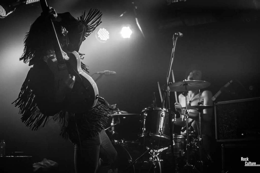 rockcultureweb's tweet image. Come over my darling!! El próximo 4 de septiembre sale a la venta el nuevo trabajo de @moody_sake 🎵🎵 Foto: @alfonsomc4

#livemusic #livemus…