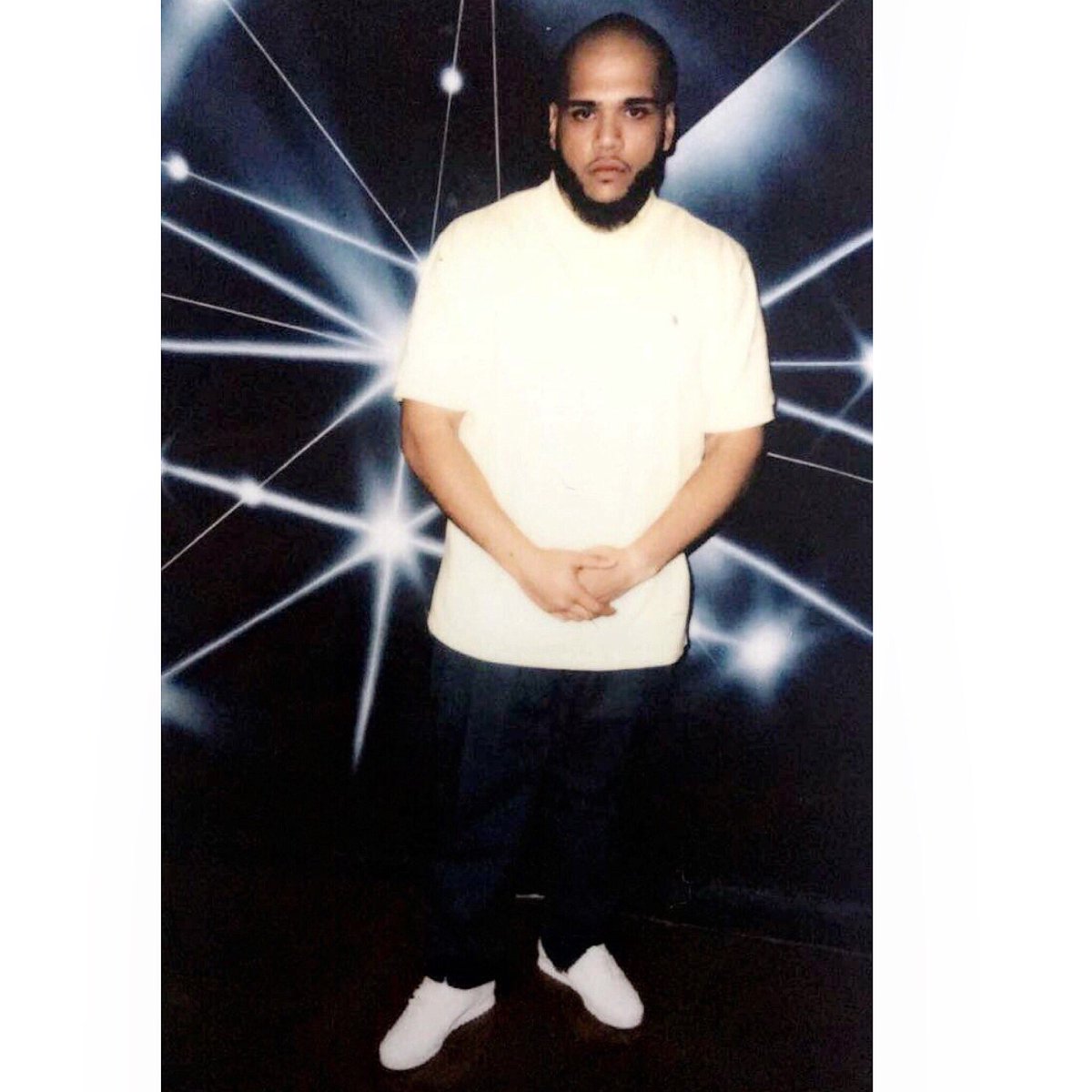 x40kal's tweet photo. Thinking about all the pain we put in, dice games on the block & all the laughs ..miss my nigga #FREEBLAST #MBKLB ⚔️ https://t.co/JeBRBaIpWF