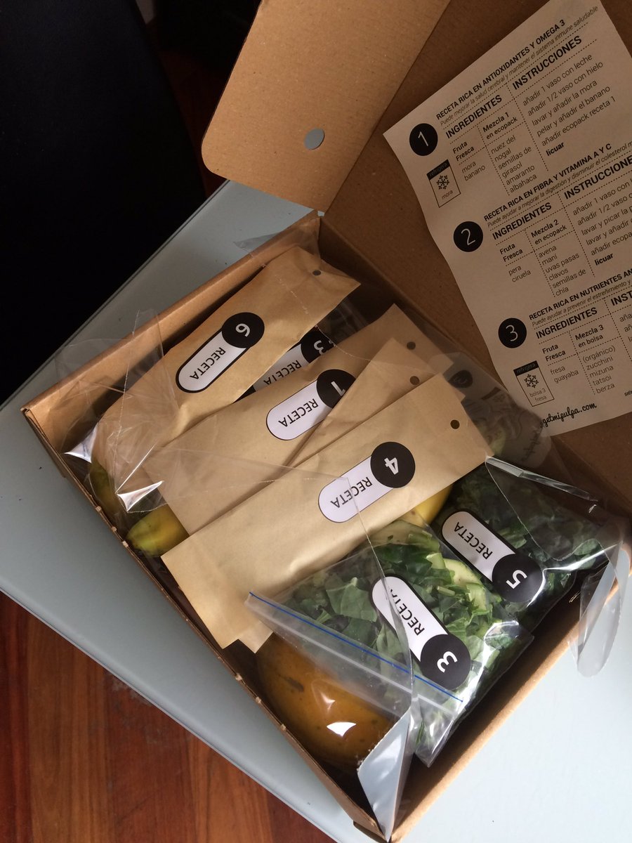 swSALAMANDRAf's tweet photo. destapando mi primera caja de @getmipulpa !! 😋 mañana estrenaremos una nueva forma de desayunar 😝
me parece económico, veremos si delicioso https://t.co/fSvnNY9e03