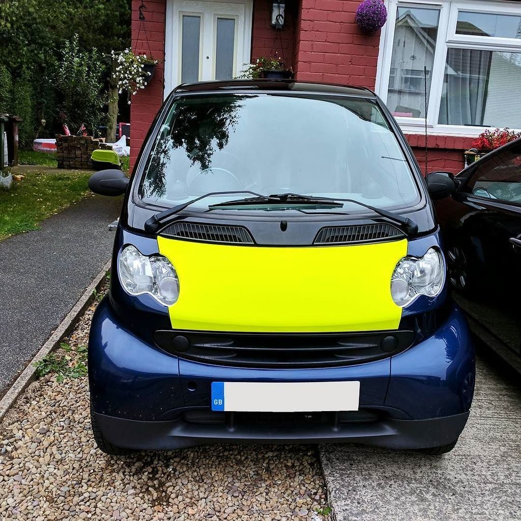 AKtints's tweet photo. Test piece is on. Fluorescent yellow. This will look crazy #aktints #vinylwrapping #blendin #sameasothersLOL #craz… https://t.co/3wTdV8RYn3 https://t.co/Ds5dwAu2LQ