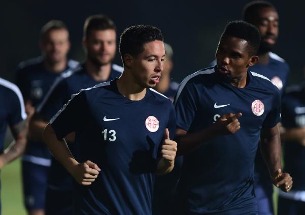 bolgeninsesi.com/antalyaspordan…
Antalyaspor’dan Nasri’ye kent merkezinde tören @Antalyaspor @ANTALYASPORHBR @TekSevdaAntalya @sadeceanthaber