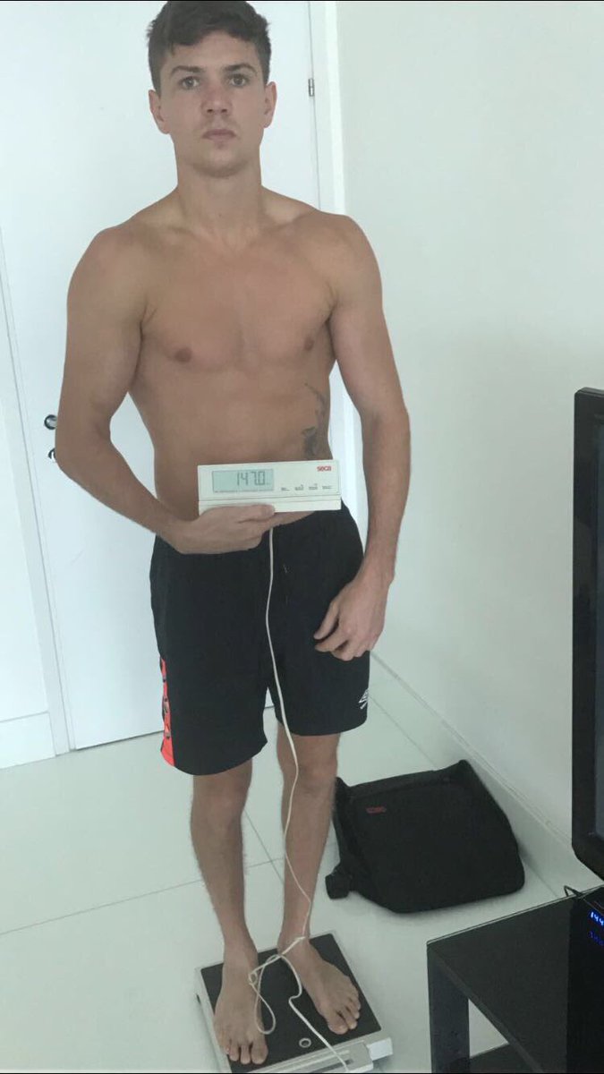 MatchroomBoxing's tweet photo. ⚖️ @luke11campbell 30 day @WBCBoxing check weigh-in: 147.0lbs #LinaresCampbell https://t.co/t4Sarq57zu