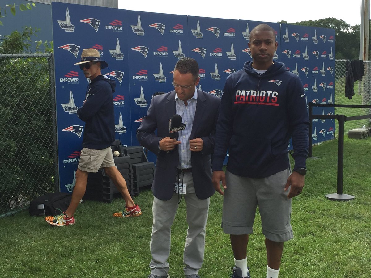 MikeReiss's tweet image. Thanks for the memories and appreciation you had for playing in Boston, @Isaiah_Thomas. Always a giant in my eyes. #growthspurt2017