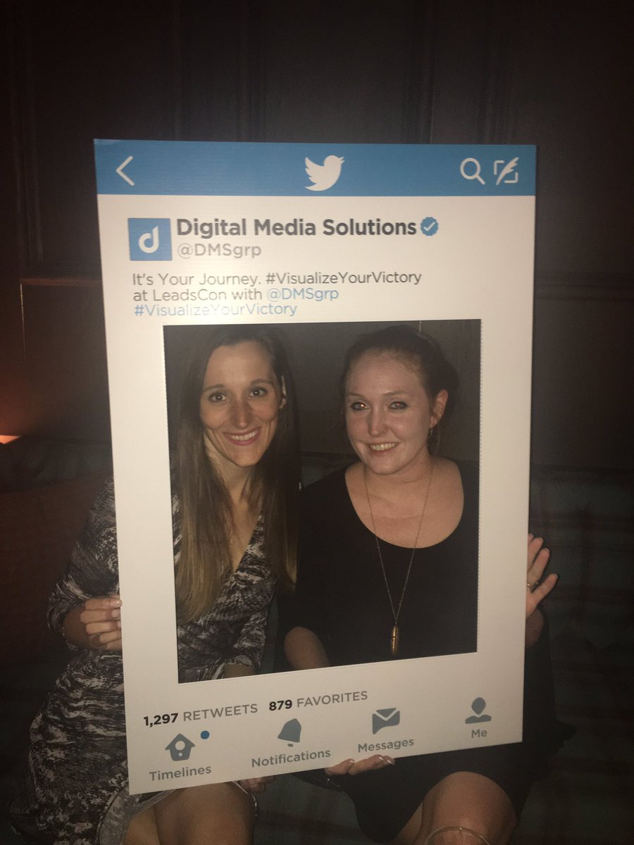 Moneek_Langston's tweet photo. 😈😈 #VisualizeYourVictory #gamechangerparty #leadscon @leadscon https://t.co/t4PoN319Vt