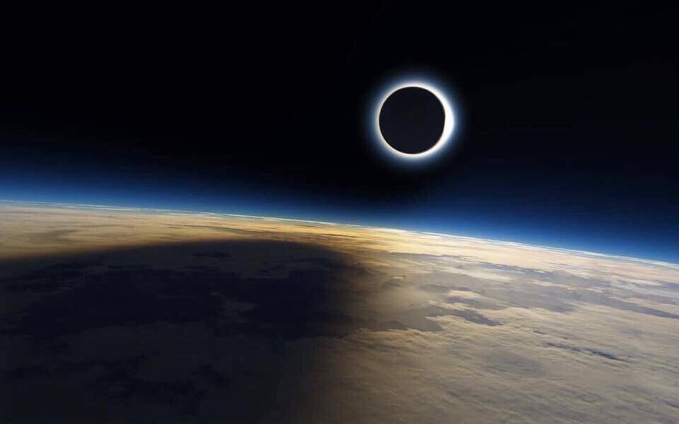 marisolglzz's tweet image. La mejores foto del eclipse de ayer, imágenes sorprendentes de la NASA 🌓 #EclipseSolar2017
