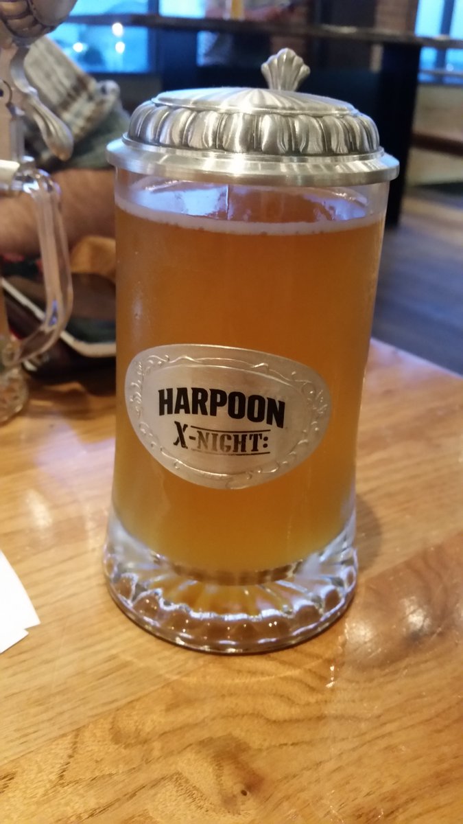 AmandaGarceau's tweet photo. Beer of the month: Smoked Saison. #HarpoonXNight https://t.co/ZdEcfzLglc