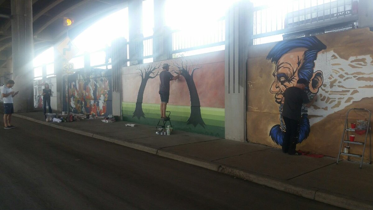 DRCOGorg's tweet image. That&apos;s our @winnamaclaren adding a splash of color to the I70 viaduct. #ductwork2 #transcomm