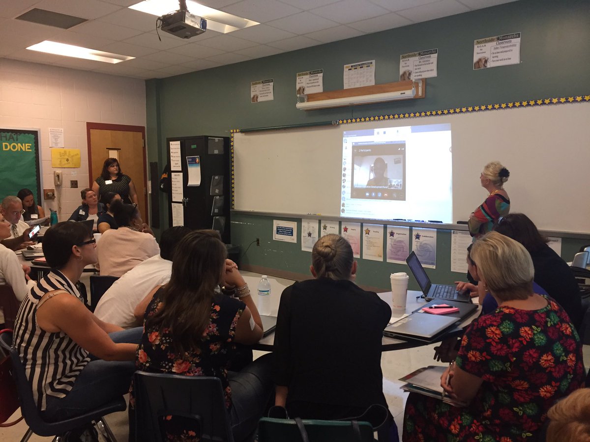 ITF_Collins's tweet photo. Great @SkypeClassroom Sessions today with @SachelleD and @Gray04Lucretia! #onslowdlt #worldviewOCS https://t.co/qxjSKb8Bpi