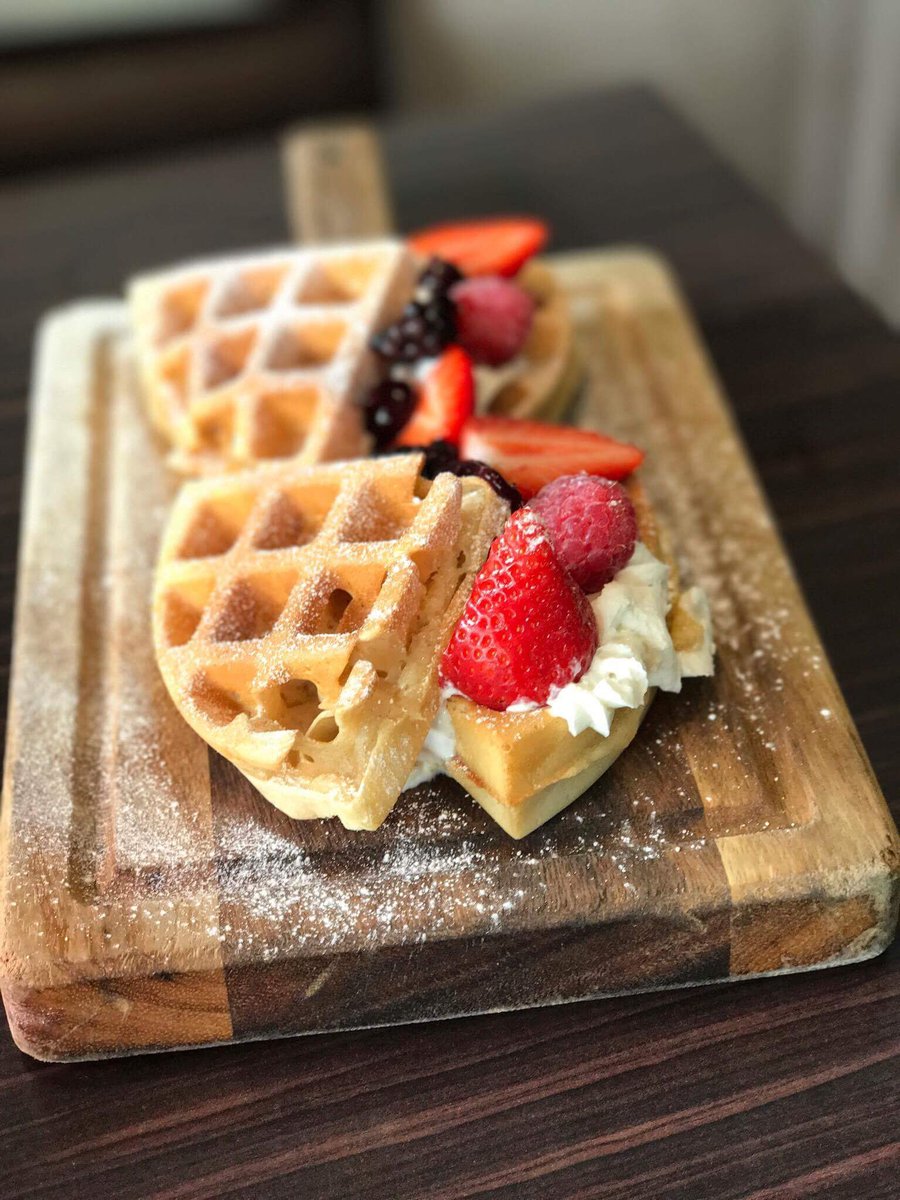 Newmacharhotel1's tweet photo. #waffles #homebakes #scones #pancakes #equisicecreambar #soups #pannins #sandwiches #toaties #bakedtatties #prosecco #plussomuchmore #10-4pm https://t.co/5NuOJ8N15h