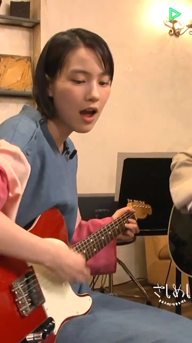 明珠在掌 あけじゅさん おはようございます 夏の思い出 さしめし こちらも忘れられません ご飯に歌 ギター演奏 本当に楽しい番組でした この番組で初めて野田さんを知りました Linelive のんのだ のん 野田洋次郎 のんちゃん 能年玲奈 能年