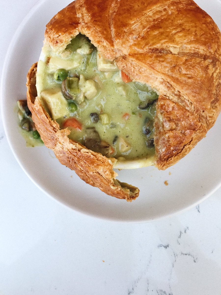 Hey @chrissyteigen, we heard you're into chicken pot pie 😉 If you're ever in the South Bay stop by and say hey!