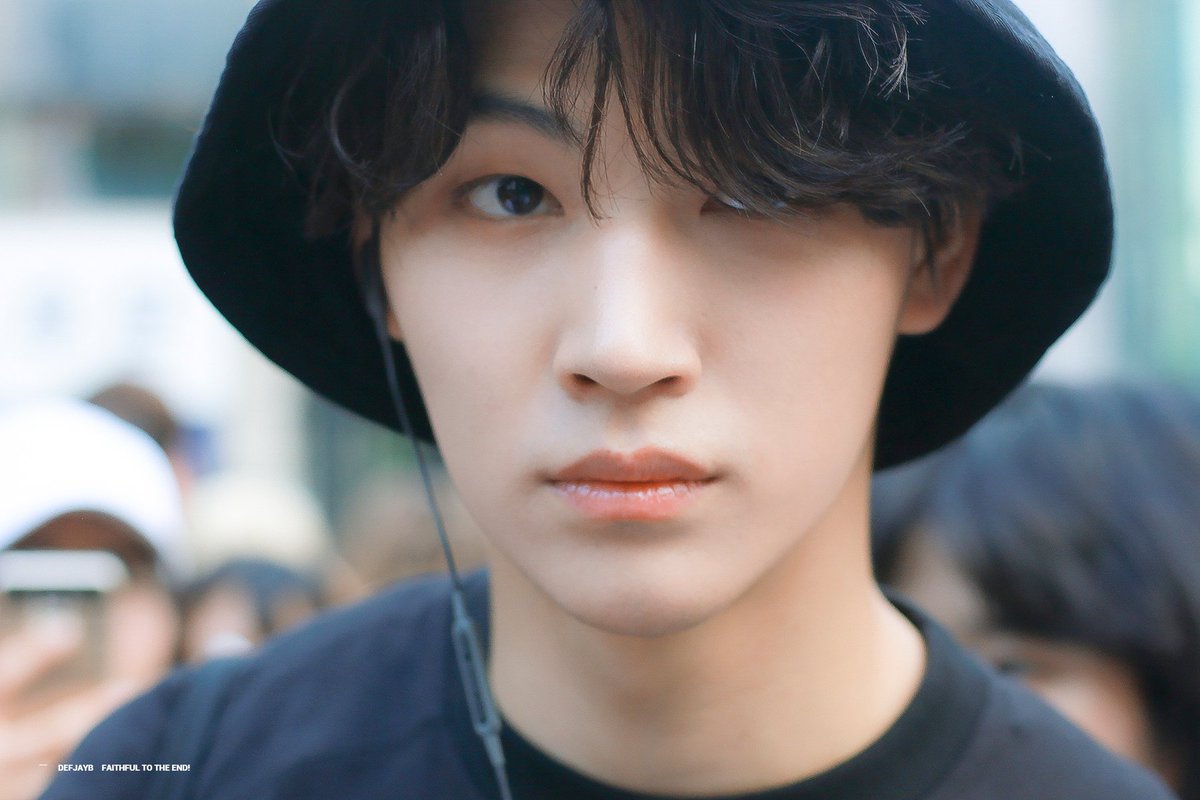 MagyEmi's tweet photo. ยฟQuien estรก votando por #GOT7 en el #FaceArmyFaceOff ? https://t.co/hytDp3PlwE