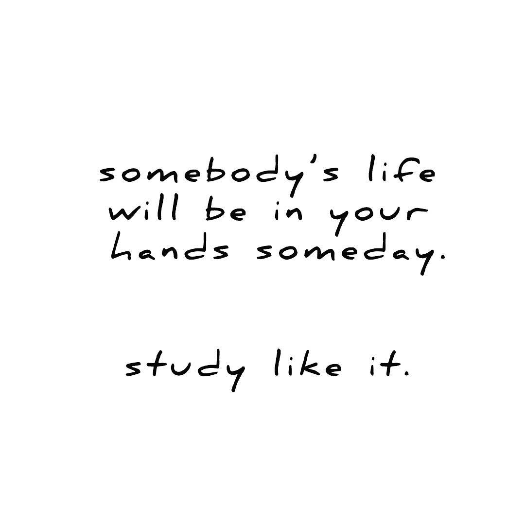 wearfigs's tweet photo. Hard work pays off. #wearFIGS #tagyour #studybuddy https://t.co/82rXu8m8Rr