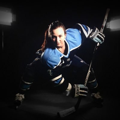 LionsFrauen's tweet photo. WELCOME JESS ! - Um 21:47 ist heute @jessvallotton16 gelandet 
Welcome and have a good start at @zsclions Frauen :-)
https://t.co/Rrux11mI8u https://t.co/PImRGwUYoC