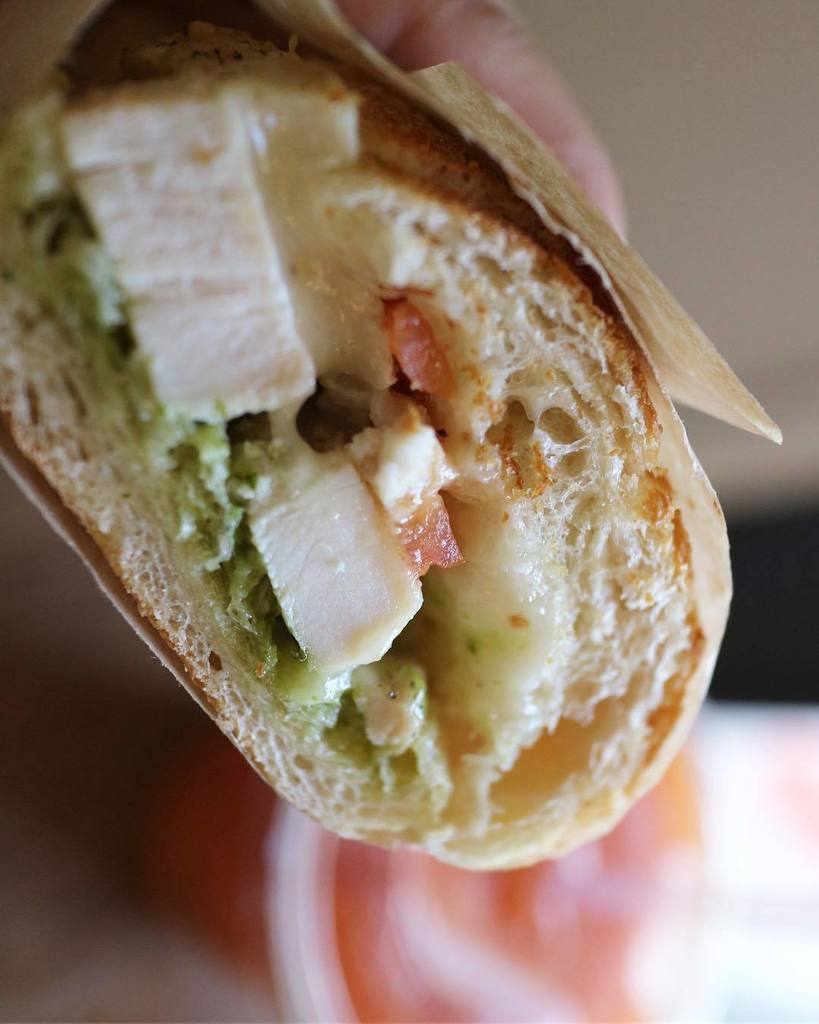 TuckerandBevvy's tweet photo. What's for lunch? #turkeypesto #sammie #tuckerandbevvy #lunch #waikiki https://t.co/PBvsmuzmP1 https://t.co/ooKSMbFm9z
