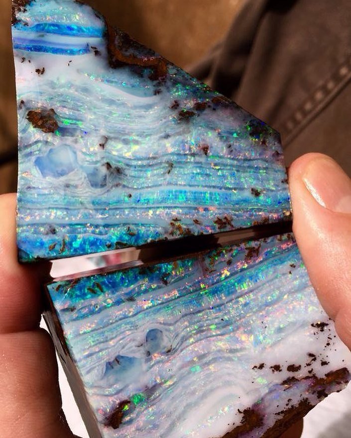 GeologyPage's tweet photo. Boulder Opal split | #Geology #GeologyPage #Opal #Mineral

Photo Copyright © Bill Kasso 
Geology Page
www.geologyp… https://t.co/J0iIAhT8Q2 https://t.co/9L4WcvBfry
