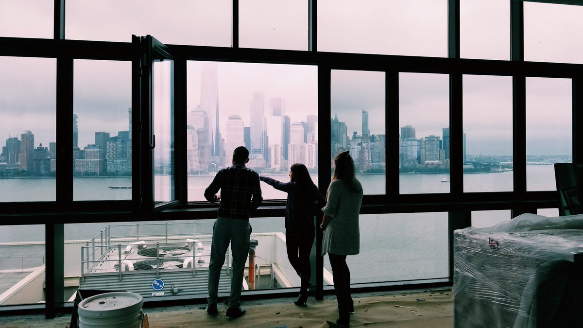 SNEAK PEAK! Construction update👏🏼 #rooftopxp #rooftop #jerseycity #jerseycitynj #nightlife #cocktails #fall2017 #comingsoon