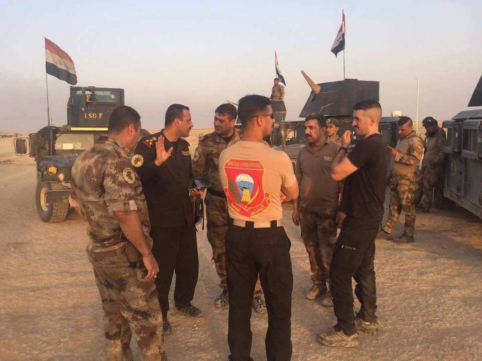 Mustafa_Ob's tweet photo. #عيد_الحشد_بتلعفر 
جهاز مكافحة الإرهاب ولواء علي الاكبر يسحقون الدواعش في الحي العسكري 
#عيد_الحشد_بتلعفر https://t.co/uauuMloYsL