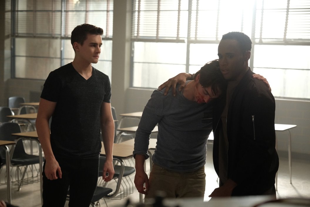 lindenashby's tweet photo. I love these guys and I loved this moment! @DSprayberry @khylinrhambo @MichaelJVO @MTVteenwolf https://t.co/7ytLVRZcy8