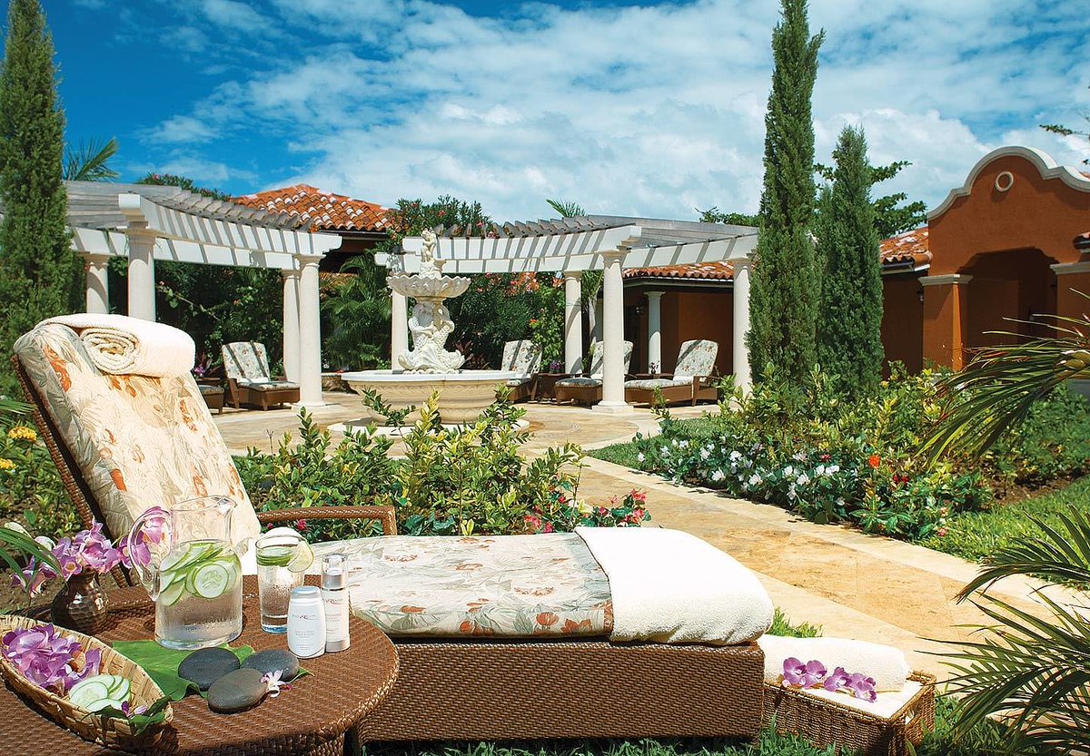 After you indulge in ultimate relaxation at Red Lane Spa, take an additional break in... sluri.us/fh34g706f