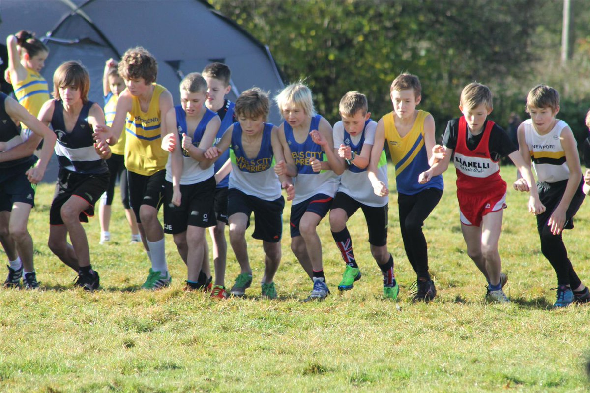 principalmazzei's tweet photo. Let Me Run registration is open!  4th and 5th grade boys can sign up now.  Season is Sept 19-Nov. 11 #letmerun #crescomets https://t.co/knJFHjnqD5