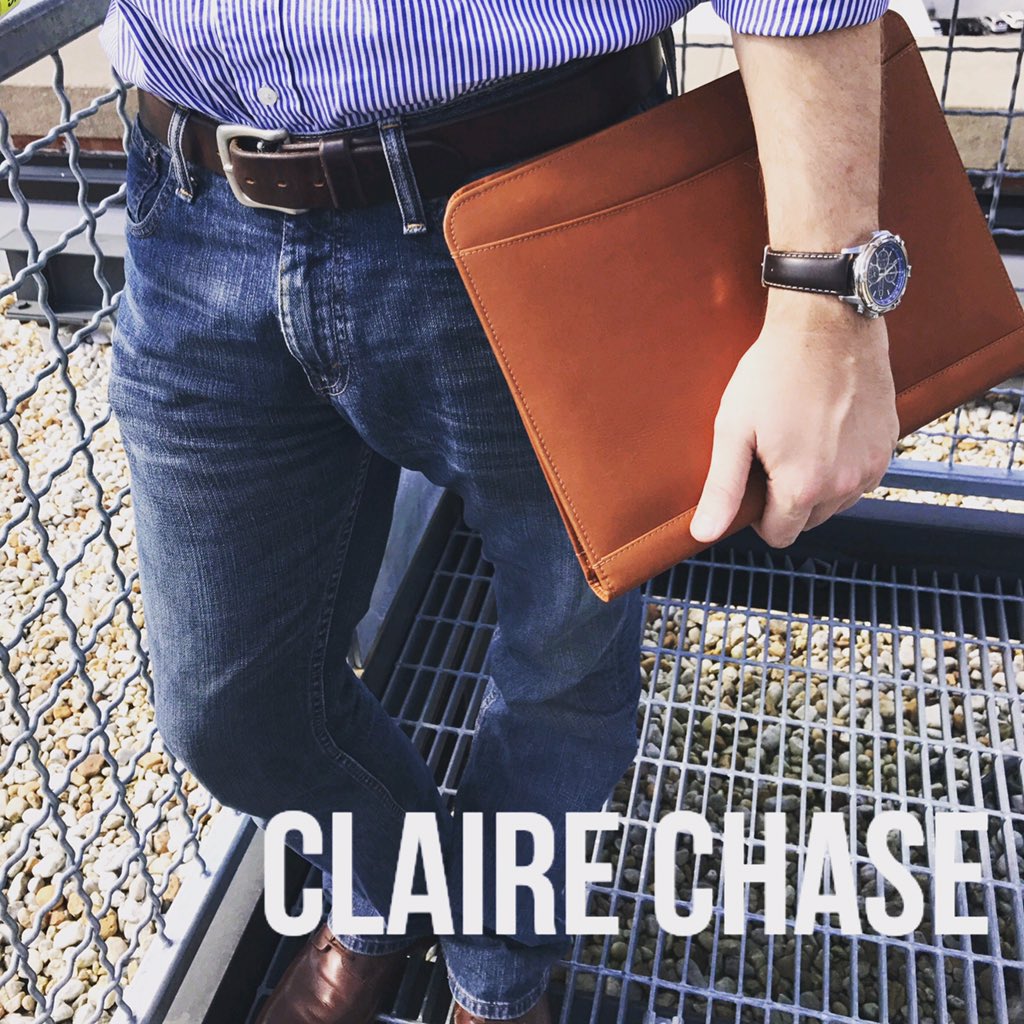 ClaireChase's tweet photo. Our #executive folio is the #perfect gift for anyone in #business https://t.co/Z7pqL9JYRK