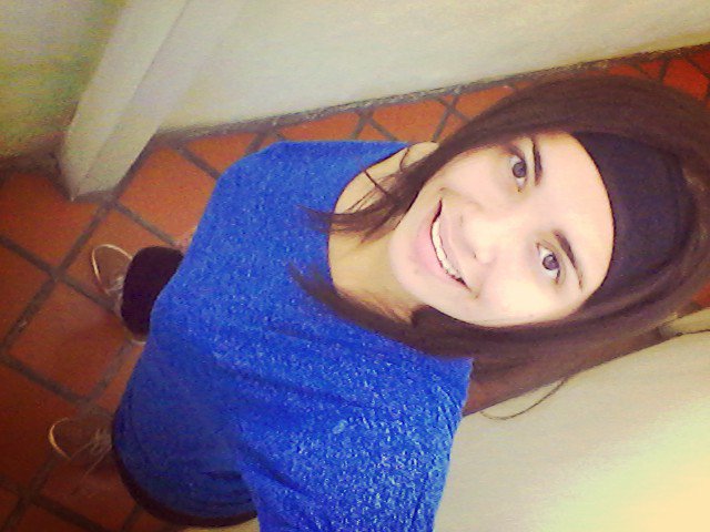 AngelinaRSC's tweet photo. hola https://t.co/ee3mFDO4Ue