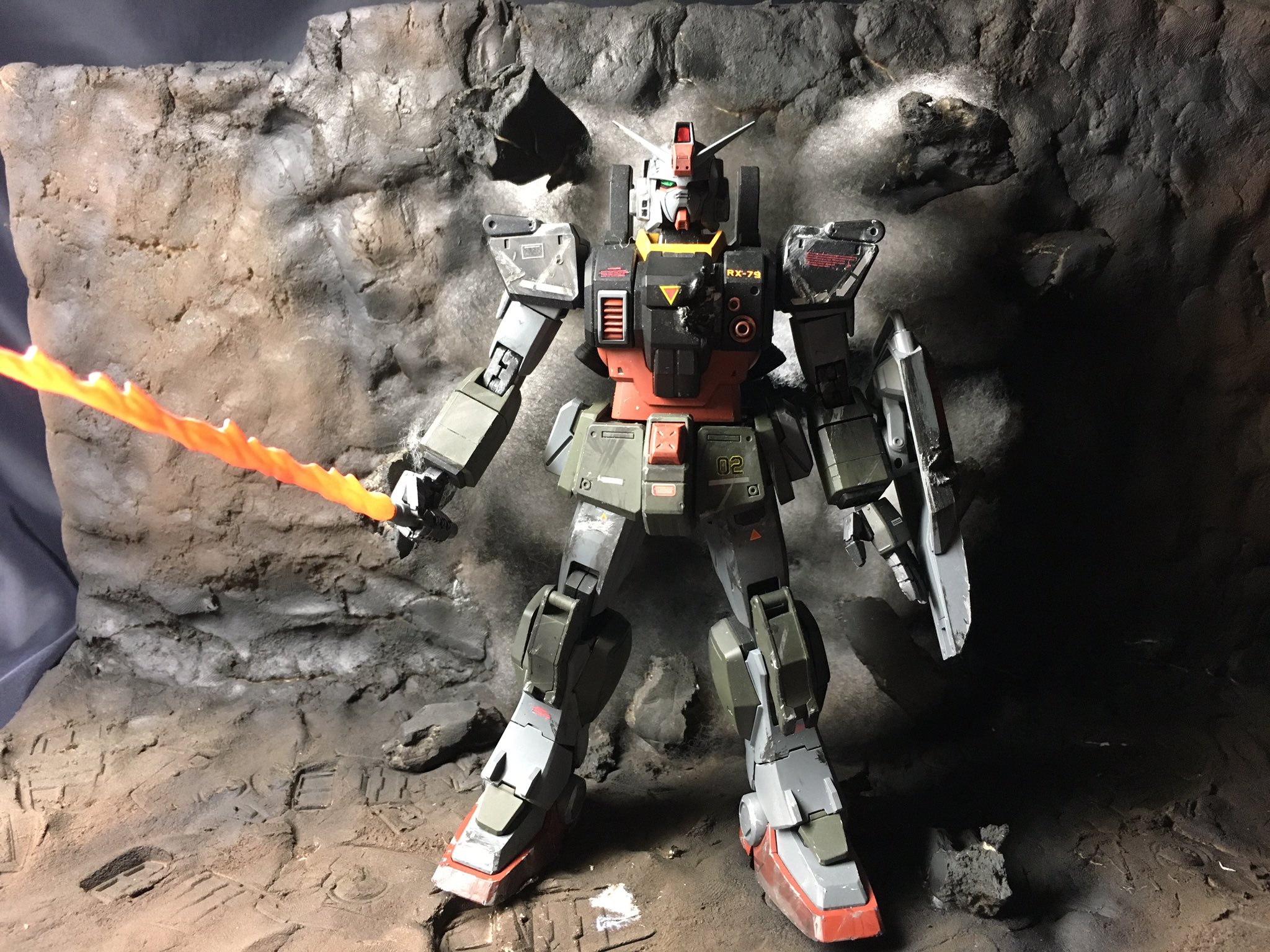 Twitter 上的 タビタ 陸戦型ガンダム夜間迷彩仕様 夜間のミッションに対応するためにrx 78の迷彩塗装バリュエーションのひとつから抜粋し 塗装された機体 夜間における奇襲や強襲に真価を発揮する T Co 7zxwwo7ktt Twitter