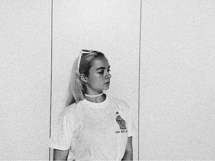_fckbbgirl_'s tweet photo. We were the people who were not in the papers. We lived in the blank spaces at the edges of print. It gave us more freedom. https://t.co/8K0KQw2hL1