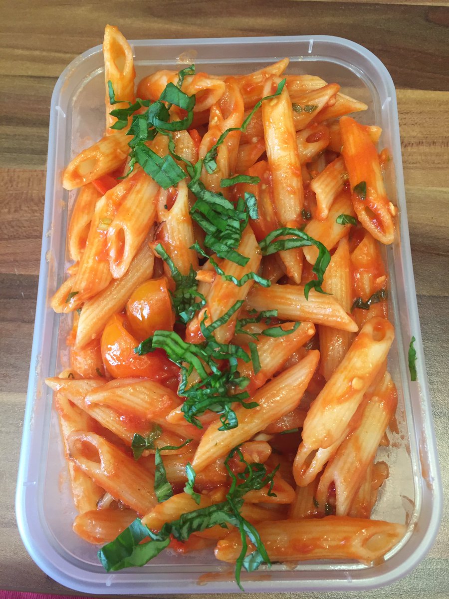 KitchenPembs's tweet image. Did someone say Vegan? All day was vegan day today... #Vegan #Pembrokeshire #wales #eatclean #trustme