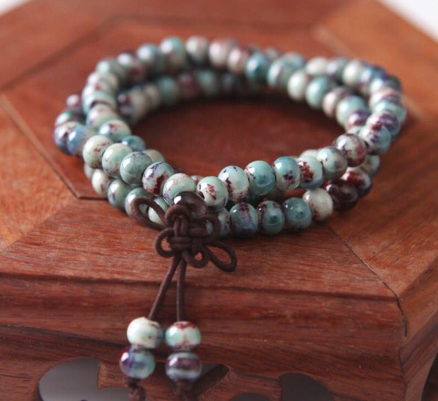 tsmartin1111's tweet photo. We added some #malabeads to the shop. #buttrup #meditation #prayerbeads #buddhabeads https://t.co/4vDbwbat6v