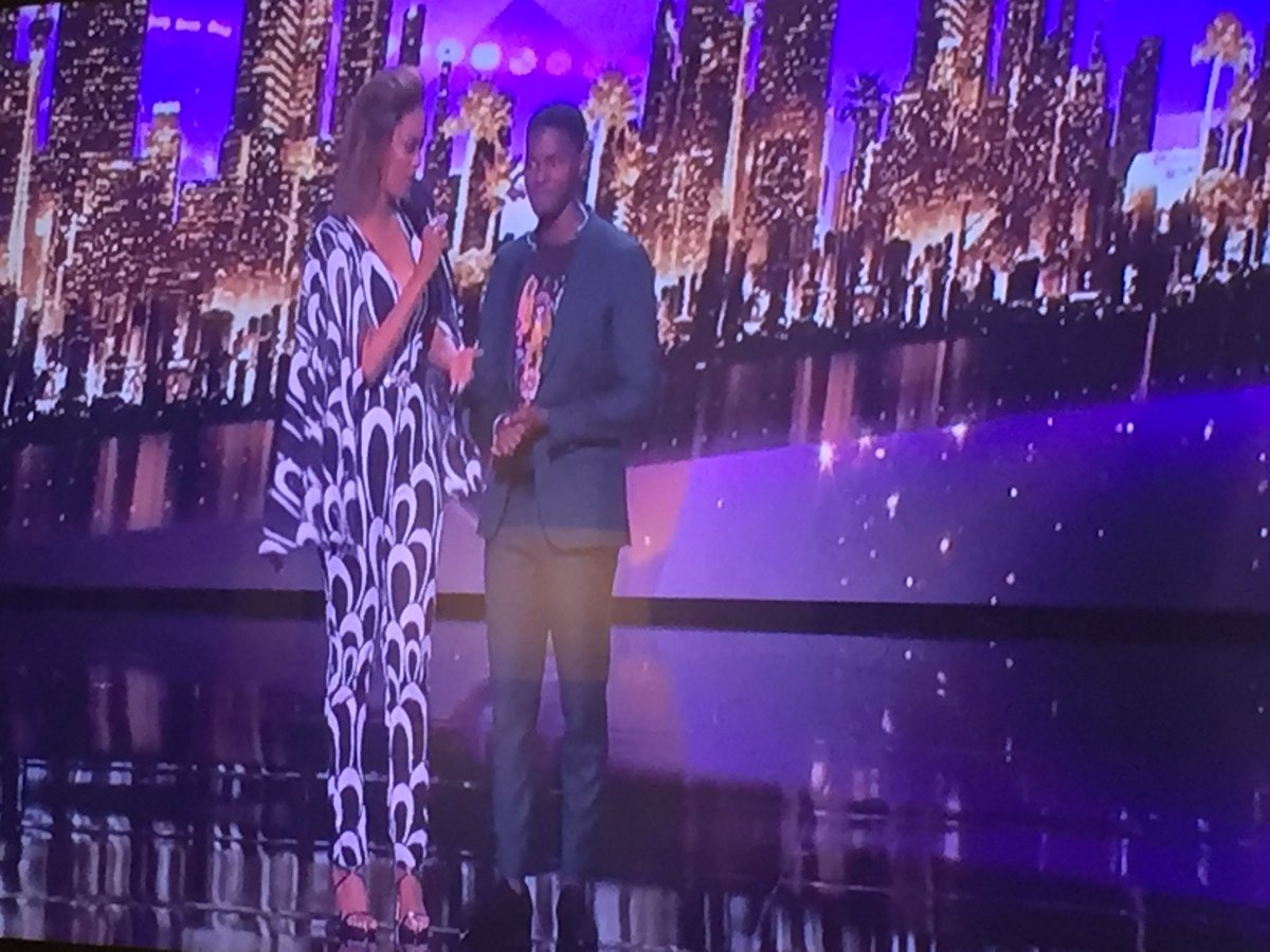 FernPacanins's tweet photo. "Are you listening Lin-Manuel Rivera?" #TyraBanks #AGT #wtf #broadway https://t.co/YjgQhwc45N