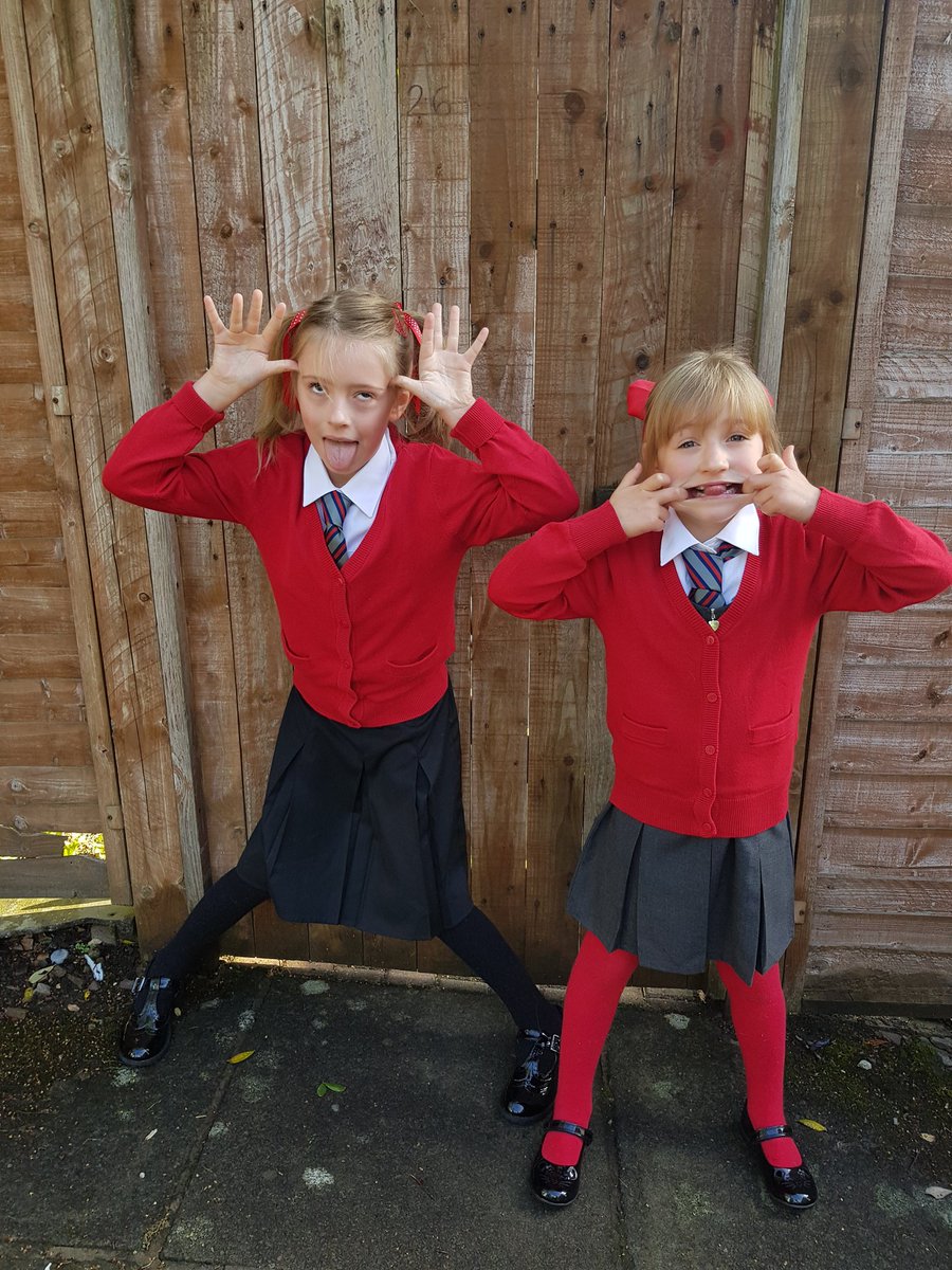 STAR_TANNING_UK's tweet photo. Building an empire is exhausting 😴 but I wouldn't have it any other way 👊⭐🍉🌱 #buildingtheirfuture #doingitformygirls #mylittlestars 👭🏼 https://t.co/pXryL3DP7K