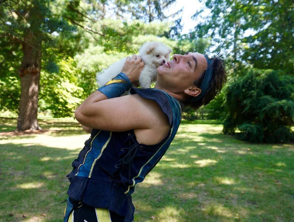 🐶Kisses just for you! 💕Sneak peek of the ThunderPupp 2018 calendar shoot.. ⭐️⚡️snuggles, cuddles and muscles COMING SOON 😊💪🏼🐶